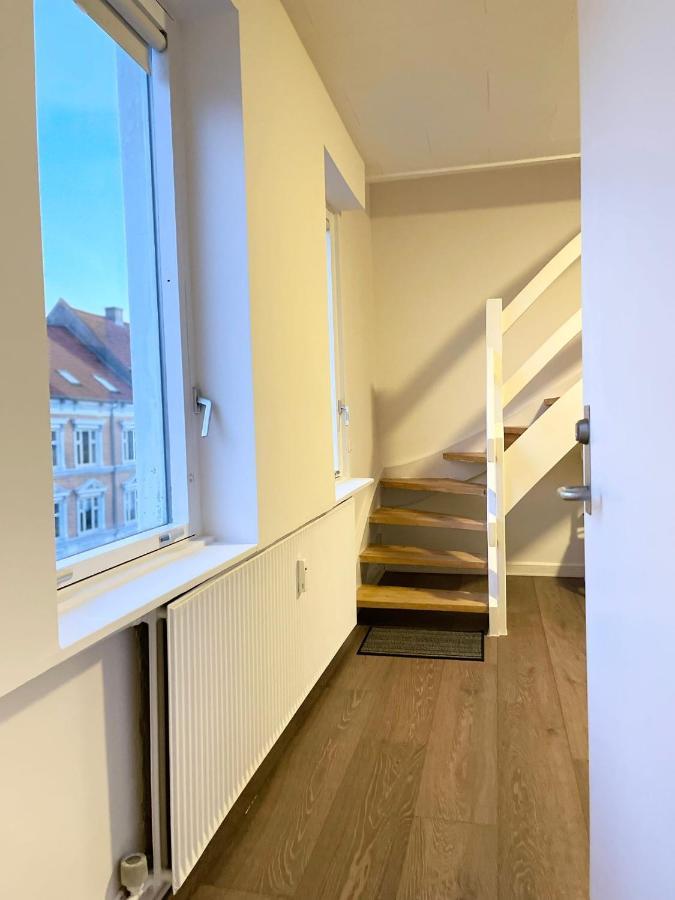 Scandinavian Apartment Hotel - Lunden 1 - Central 3 Bedroom Apartment On Two Floors Horsens Exteriér fotografie